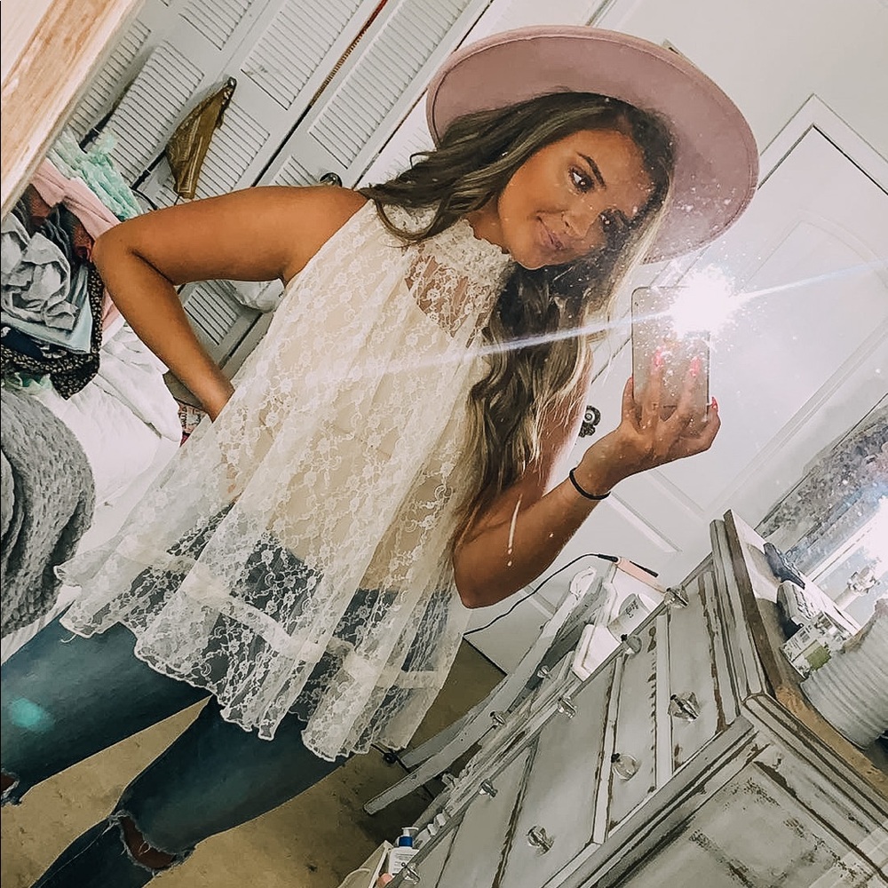 Lace top